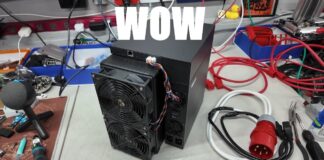 This 20GH/s Scrypt Miner Snapped in Half During Shipping…
